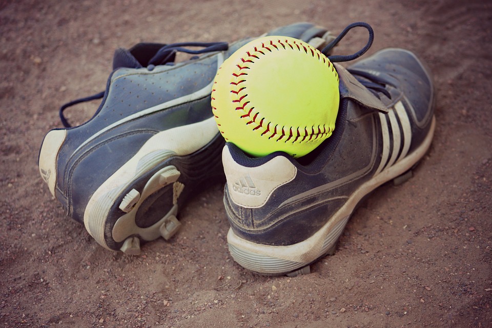 rubber softball cleats