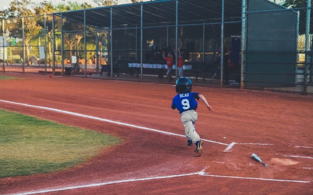 5 Best Youth Baseball Cleats for 2021: Improve Your On-Field Game